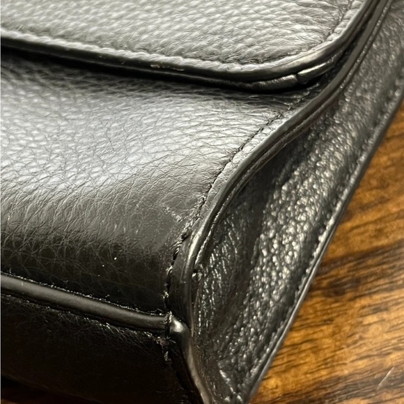 Genuine Leather Danier Crossbody - Picture 7 of 7